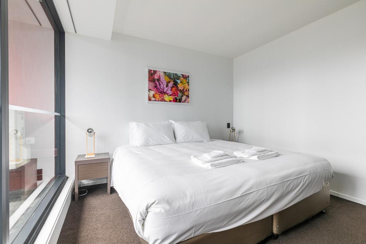 2 Bedroom Apt W/ Private Balcony + Netflix Near Spark! 오클랜드 외부 사진